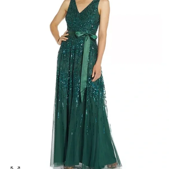 green emerald velvet dress Adrianna Papell Platinum 40443 main image 0